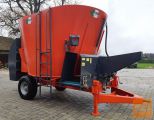 Mešalno krmilna prikolica Boxer-Agri FM10000
