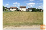 Čudovita, Popolnoma Ravninska In Sončna Parcela