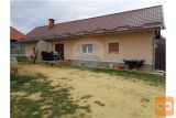 OBNOVLJENA HIŠA Z VEČJIM ZEMLJIŠČEM VINTAROVCI
