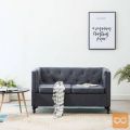 Chesterfield kavč dvosed obloga iz blaga sive barve