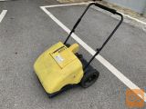 Ročni pometalnik Kircher 690