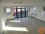 Sežana obrtna cona neživilska trgovina 70 m2