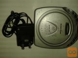 PANADIUM prenosni digitalni CD + FM radio