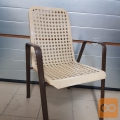STOL Z NASLONJALOM / oporo ZA ROKE, skoraj NOV, komplet treh